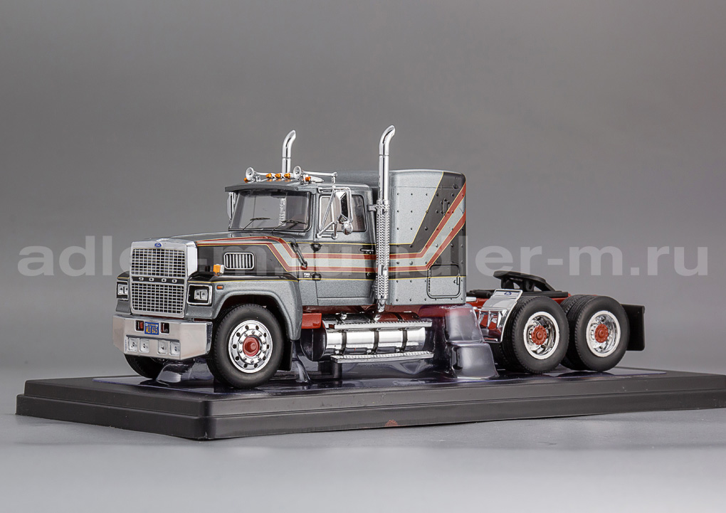 IXO 1:43 Ford LTL 9000 - 1978 (darkgrey/red) TR222