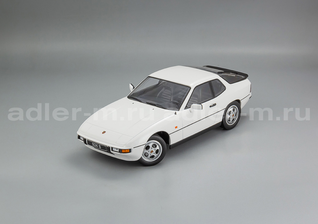 KK SCALE 1:18 Porsche 924 S - 1986 (white) KKDC180771