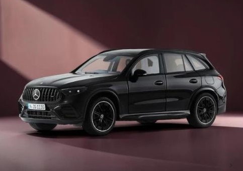 NZG 1:18 Mercedes-AMG GLC 63 - 2026 (obsidian black) NZG1110-50