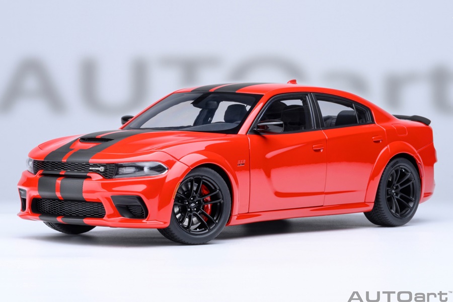 AUTOART 1:18 Dodge Charger Scat Pack Widebody (TorRed) 71759