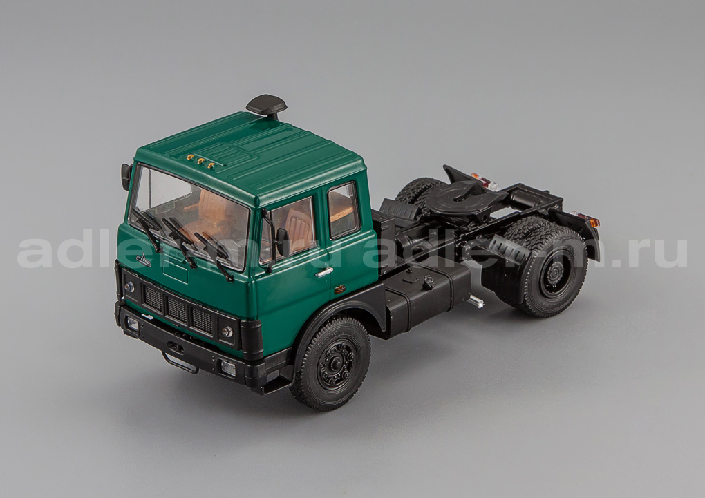 АВТОИСТОРИЯ 1:43 МАЗ 5432 седельный тягач (ранняя кабина) [откидывающаяся кабина] (зеленый) 100428.з