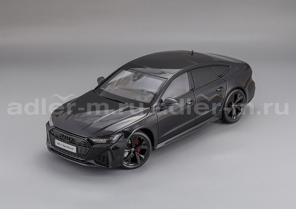 KENG FAI 1:18 Audi RS7 (black) VAKF-0331