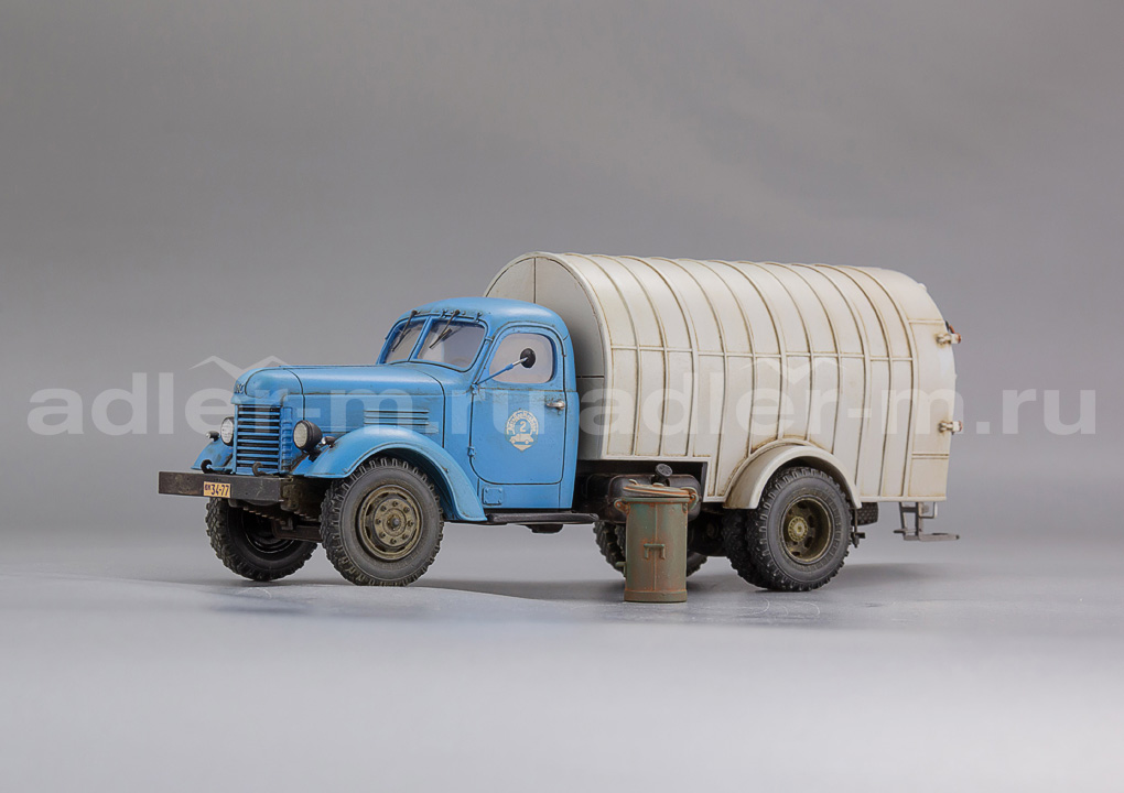 САРЛАБ 1:43 Автомобиль для уборки мусора МВ-20 на шасси ЗИС-150, 1954г (голубой/серый, со следами экспл.) SL-235S1