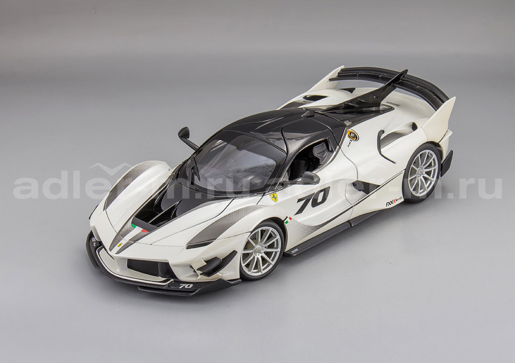 BBURAGO 1:18 Ferrari FXX-K Evoluzione #70 BU16012GY