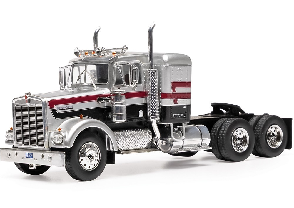 IXO 1:43 Kenworth W925 - 1976 (silver with dekor) TR262