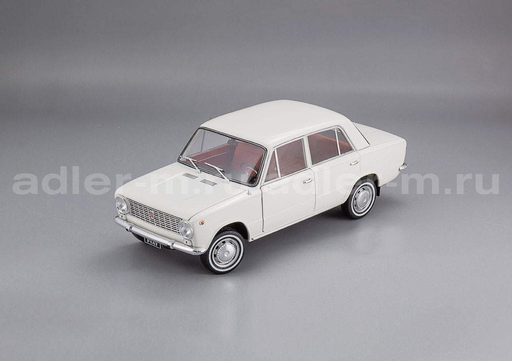 IXO 1:18 Fiat 124 "Европейский автомобиль года 1967" 1966 (White) 18CMC205