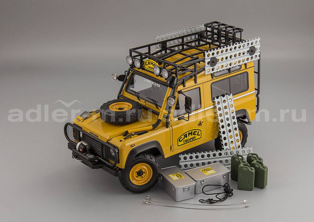 ALMOSTREAL 1:18 Land Rover Defender 90 "Camel Trophy Borneo 1985" ALM810213