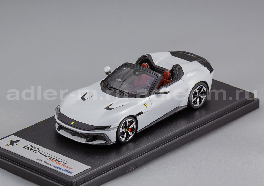 LOOKSMART 1:43 Ferrari 12 Cilindri Spider (Bianco Artico) LS556B