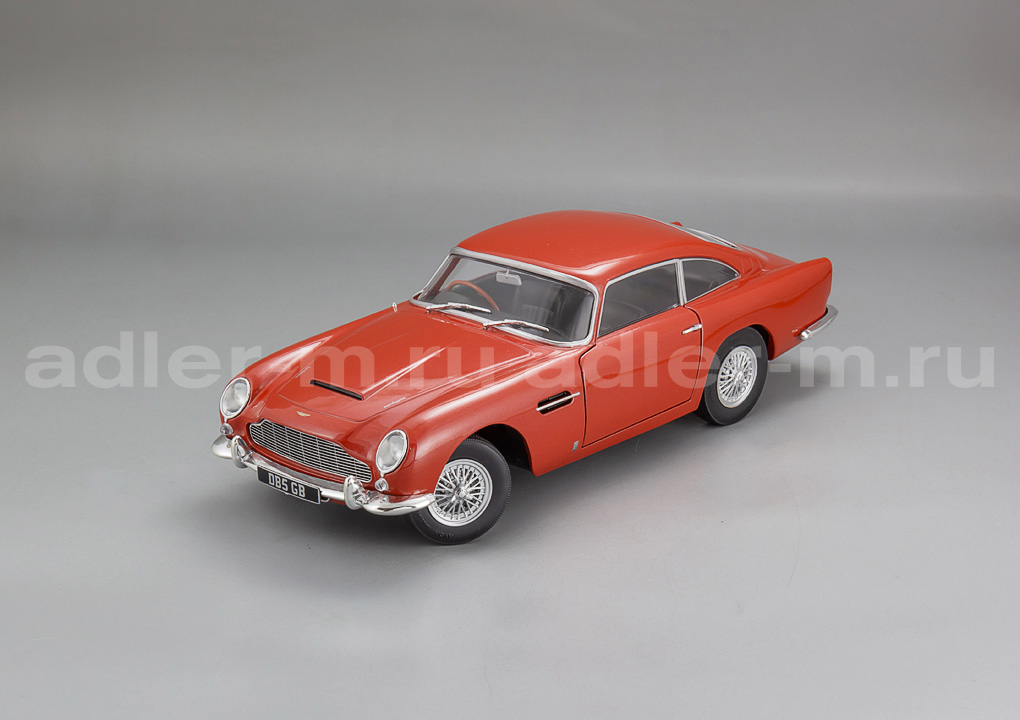 SOLIDO 1:18 Aston Martin DB5 - 1964 (red) S1807103