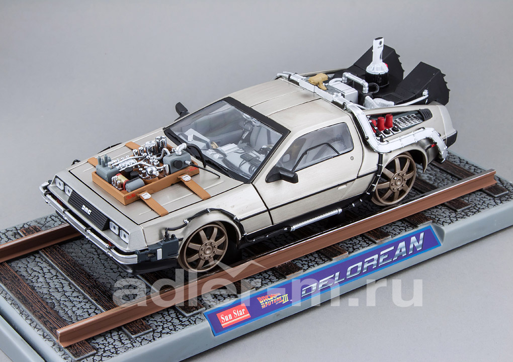 SUNSTAR 1:18 DeLorean DMC-12 Time Machine, Back to the Future III (Railroad version) SUN2714