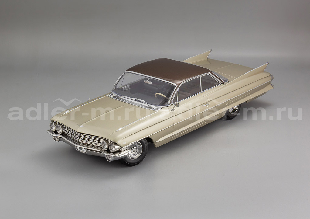 KK SCALE 1:18 Cadillac Series 62 Coupe DeVille - 1961 (beige met.) KKDC181252