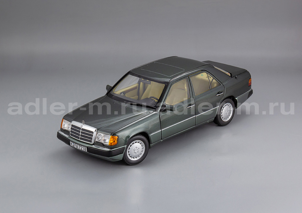 NOREV 1:18 Mercedes-Benz 230 E (W124) - 1990 (night green met.) 183952