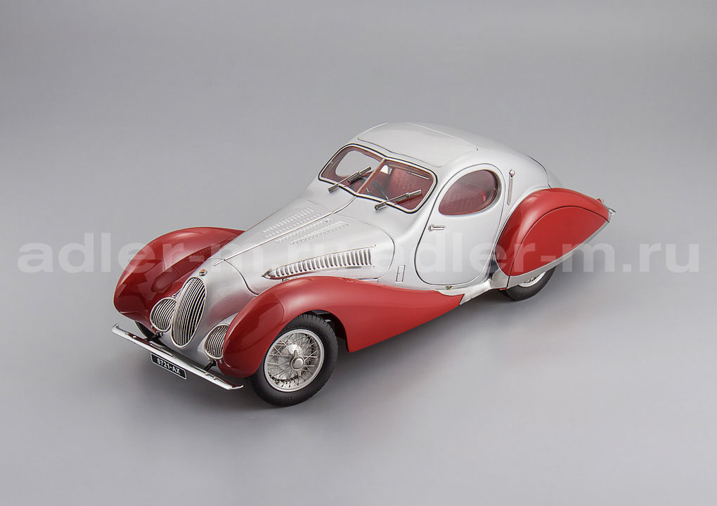 CMC 1:18 Talbot Lago Coupe Typ 150 C-SS Figoni & Falaschi "Teardrop" 1937-1939 (silver / red) M-165