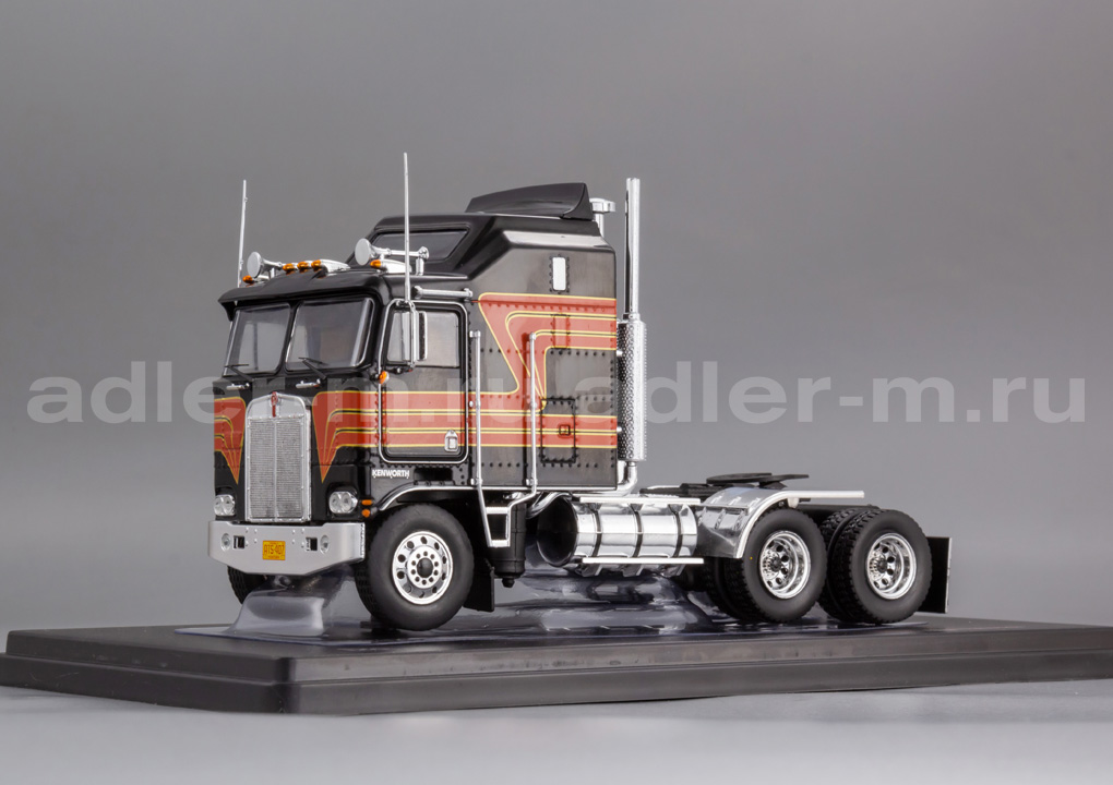 IXO 1:43 Kenworth K 100 Aerodyne - 1976 (black/red) TR229