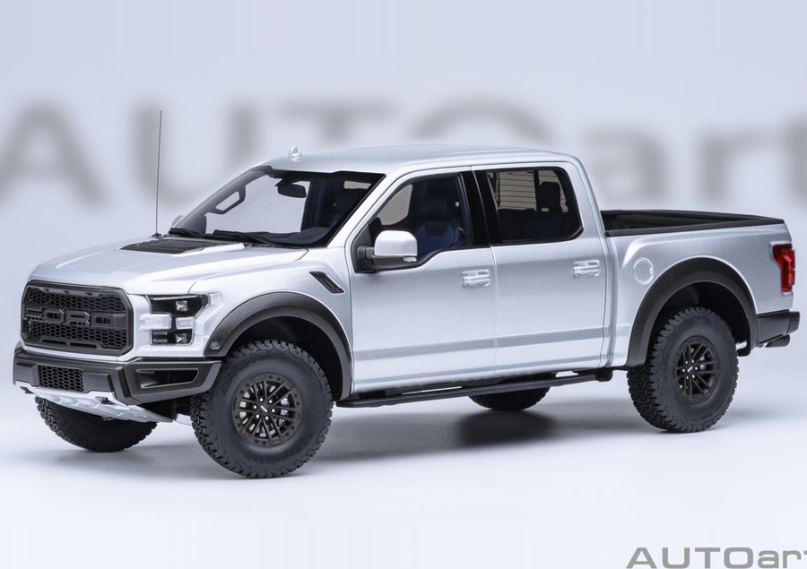 AUTOART 1:18 Ford F-150 Raptor Supercrew - 2019 (ingot silver) 72950