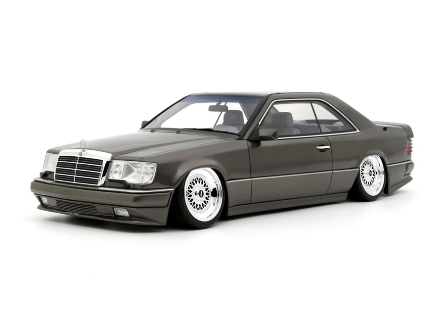 OTTO MOBILE 1:18 Mercedes-Benz C124 AMG "STANCE" - 2022 (anthracite grey) OT1241