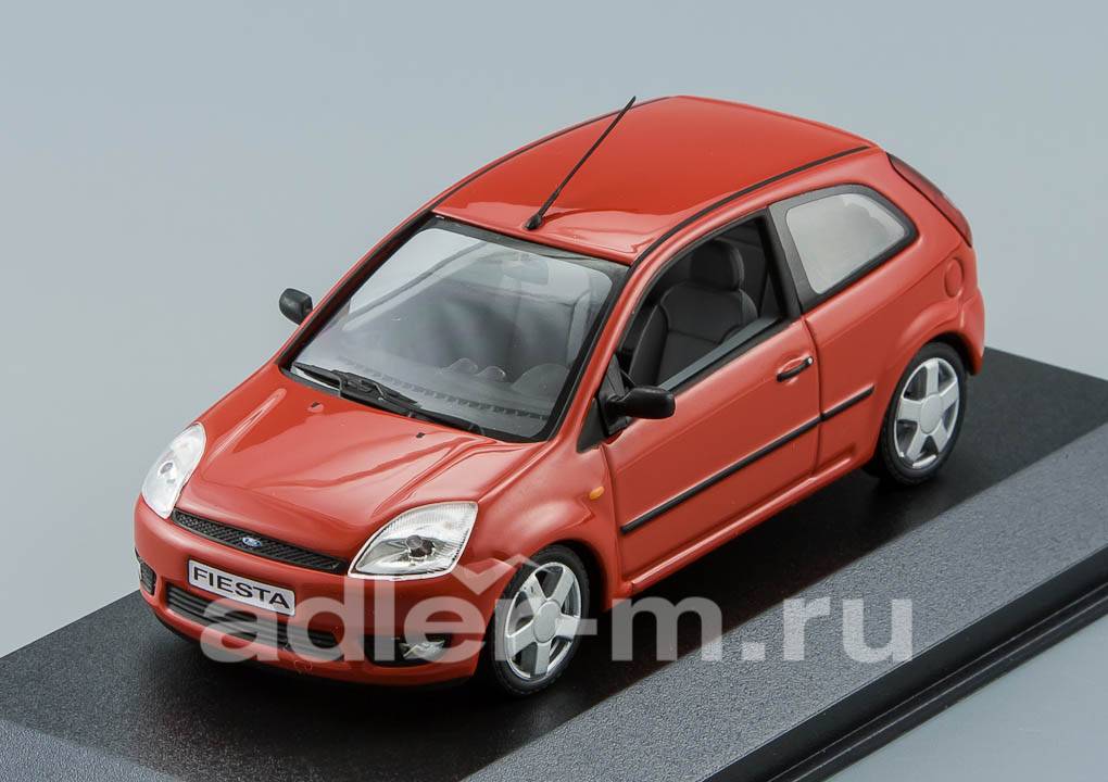 MINICHAMPS 1:43 Ford Fiesta 3door 2001 (red) 2322105