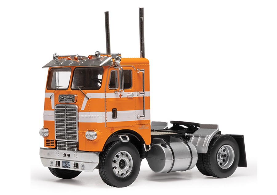 IXO 1:43 Freightliner COE - 1976 (orange) TR249