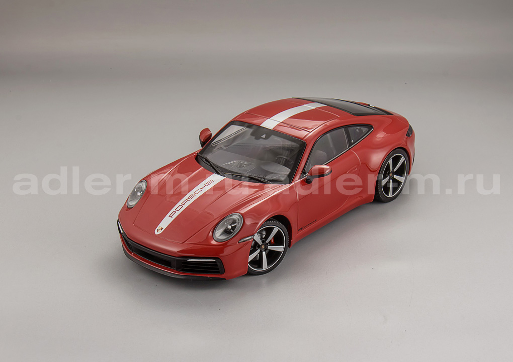 MINICHAMPS 1:18 Porsche 911 Carrera 4S - 2019 (red) 155067326