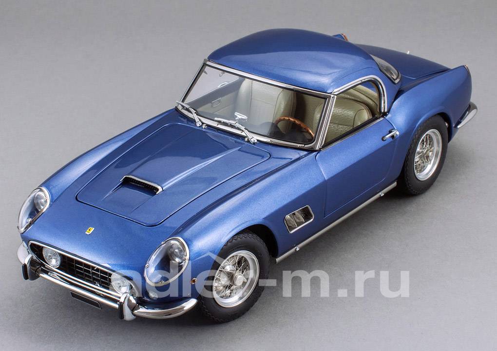 CMC 1:18 Ferrari 250 GT SWB California Spyder 1961 (blue) M-092