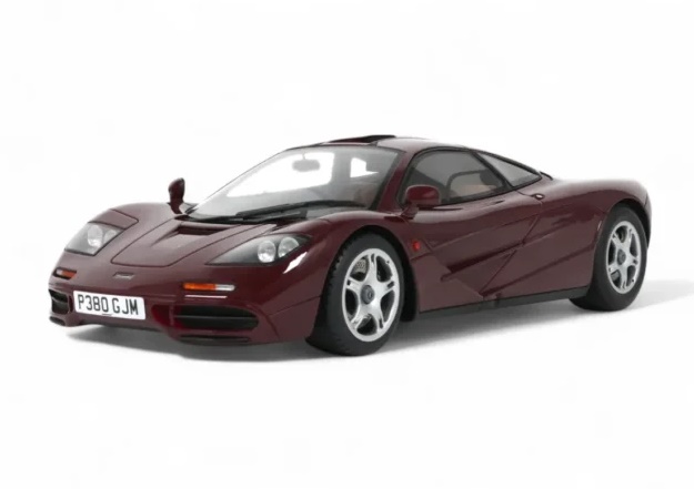 GT SPIRIT 1:18 McLaren F1 - 1992 (red) GT534