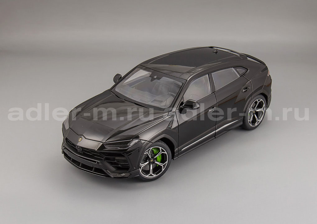 AUTOART 1:18 Lamborghini Urus (nero noctis) 79165