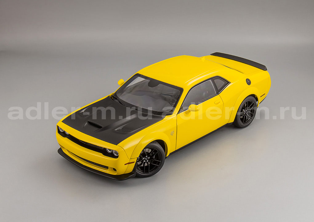 AUTOART 1:18 Dodge Challenger SRT Hellcat Widebody - 2018 (yellow) 71737