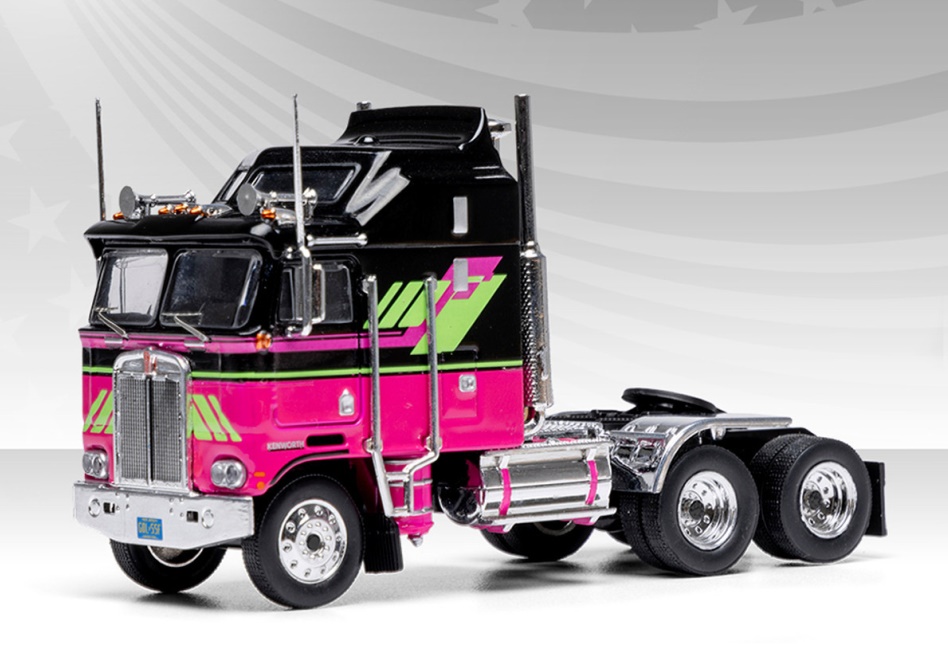 IXO 1:64 Kenworth K100 Aerodyne - 1976 U64TR006
