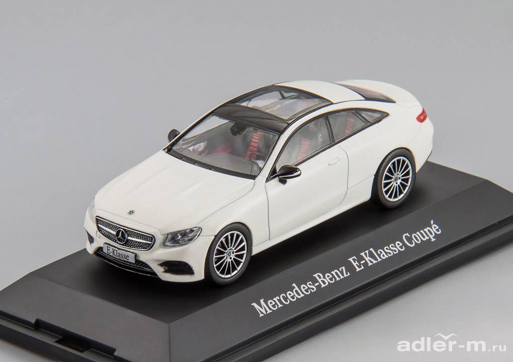 iScale 1:43 Mercedes-Benz E-Class Coupe (C238) AMG-line (white) B66960404