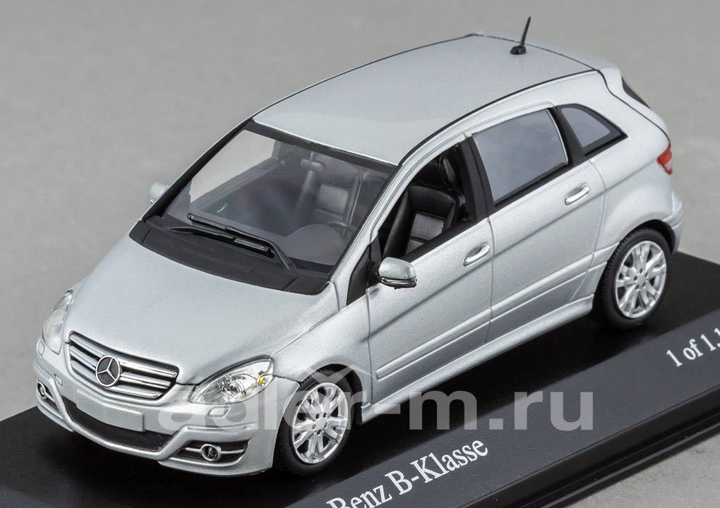MINICHAMPS 1:43 Mercedes-Benz B-Class (W245) 2007 (silver) 400037400