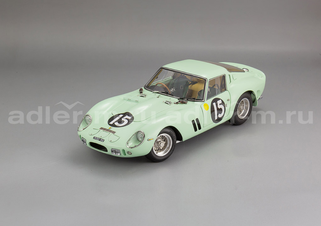 CMC 1:18 Ferrari 250 GTO #15 RHD Ch. #3505 Stirling Moss M-247