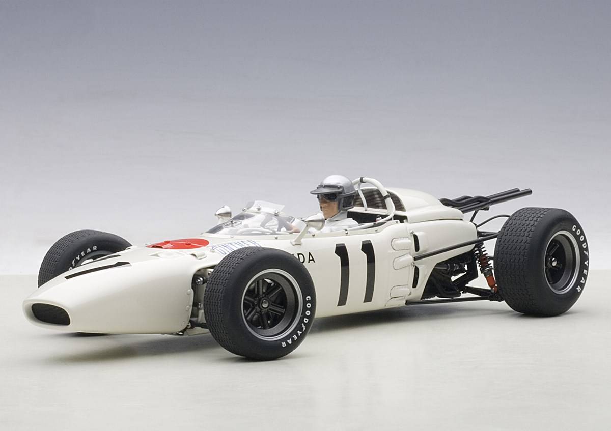 AUTOART 1:18 Honda RA272 #11 F1 Grand Prix Mexico 1965 Richie Ginther (with driver) 86599