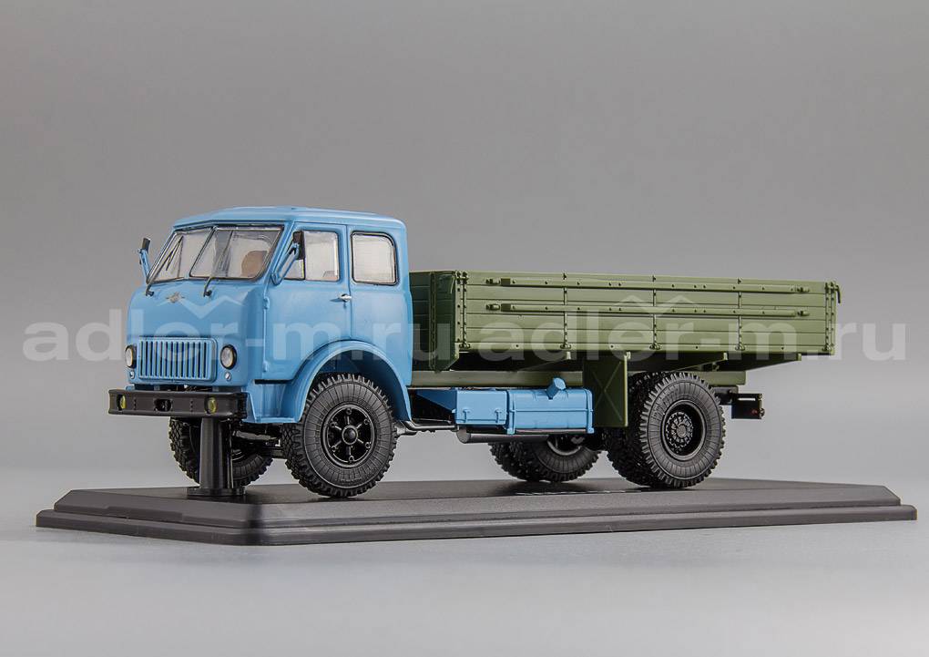START SCALE MODELS (SSM) 1:43 МАЗ 500 бортовой SSM1406
