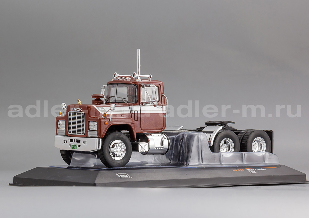IXO 1:43 Mack R-Series - 1966 (red) TR212