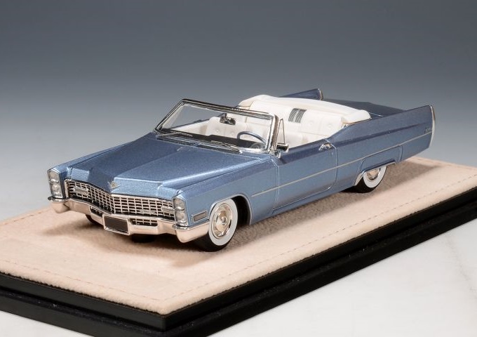 GLM + STAMP MODELS 1:43 Cadillac de Ville Convertible Open roof - 1967 (Marina Blue Metallic) STM67701