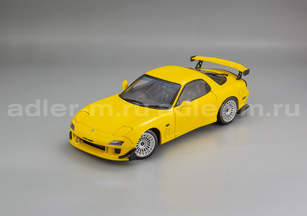SOLIDO 1:18 Mazda RX-7 FD RS (yellow) S1810603