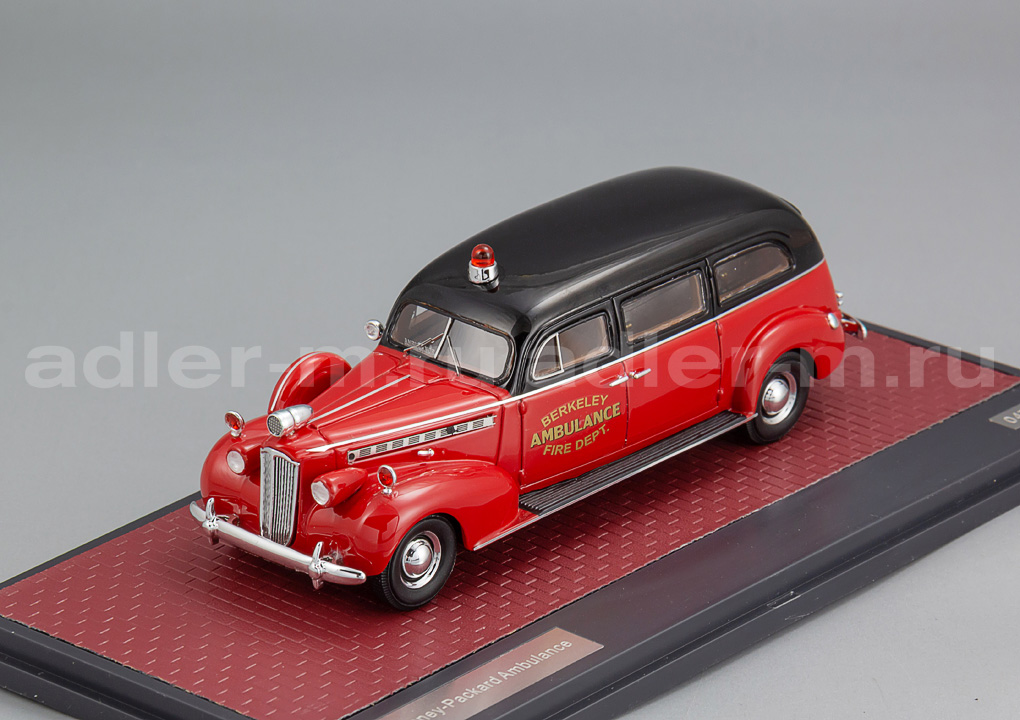MATRIX 1:43 Packard Henney fire dept. ambulance - 1940 MX41601-051