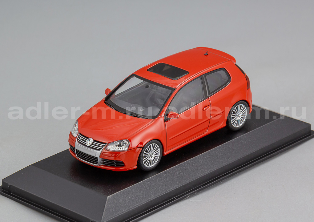 MINICHAMPS (MAXICHAMPS) 1:43 Volkswagen Golf R32 - 2005 (red) 940054500