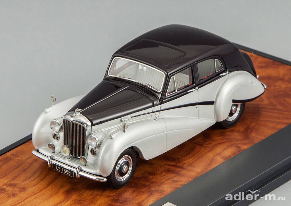 MATRIX 1:43 Bentley Mark VI Countryman Harold Radford 1951 (black with silver) MX10201-011