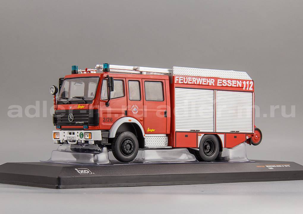 IXO 1:43 Mercedes-Benz LF16 "Feuerwehr Essen" 1995 TRF016S