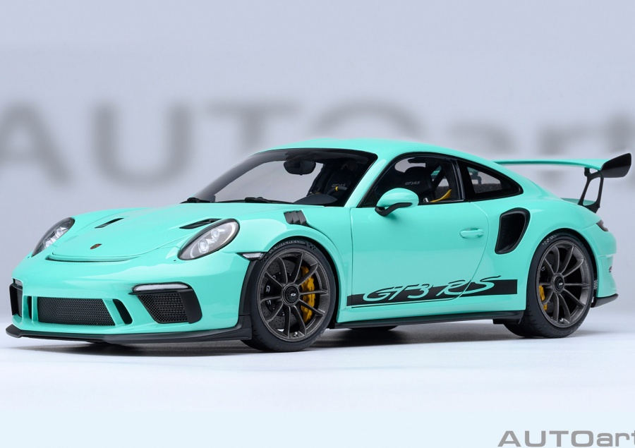 AUTOART 1:18 Porsche 911 (991.2) GT3 RS (mint green) 78181