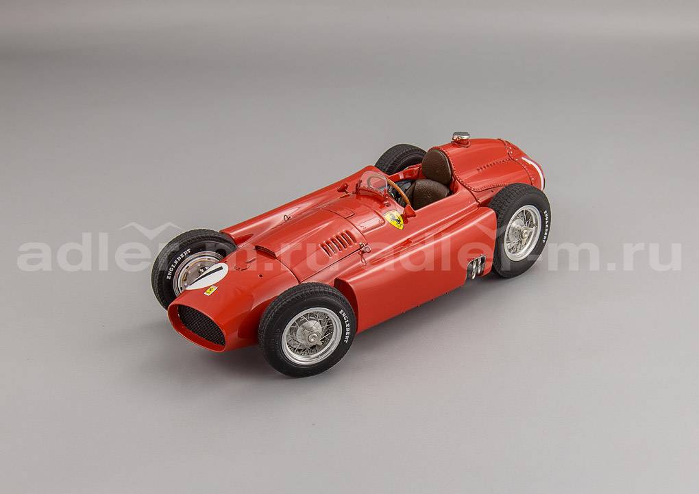 CMC 1:18 Ferrari D50, GP England, Fangio #1 M-197