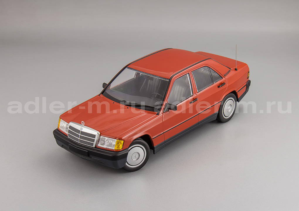 MINICHAMPS 1:18 Mercedes-Benz 190E (W201) - 1982 (red) 155037000