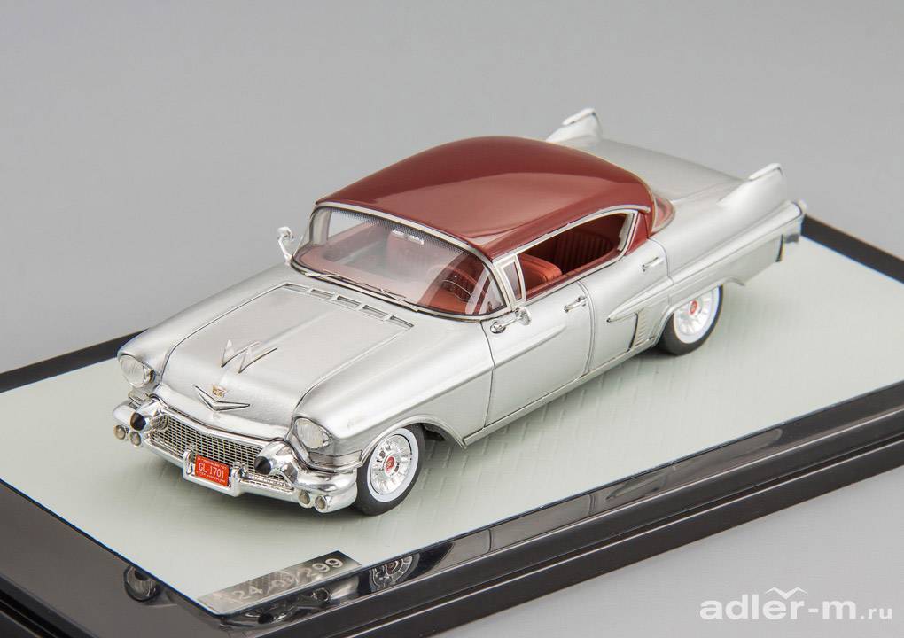 GLM 1:43 Cadillac Fleetwood 60 1957 (red / silver) GLM43100701