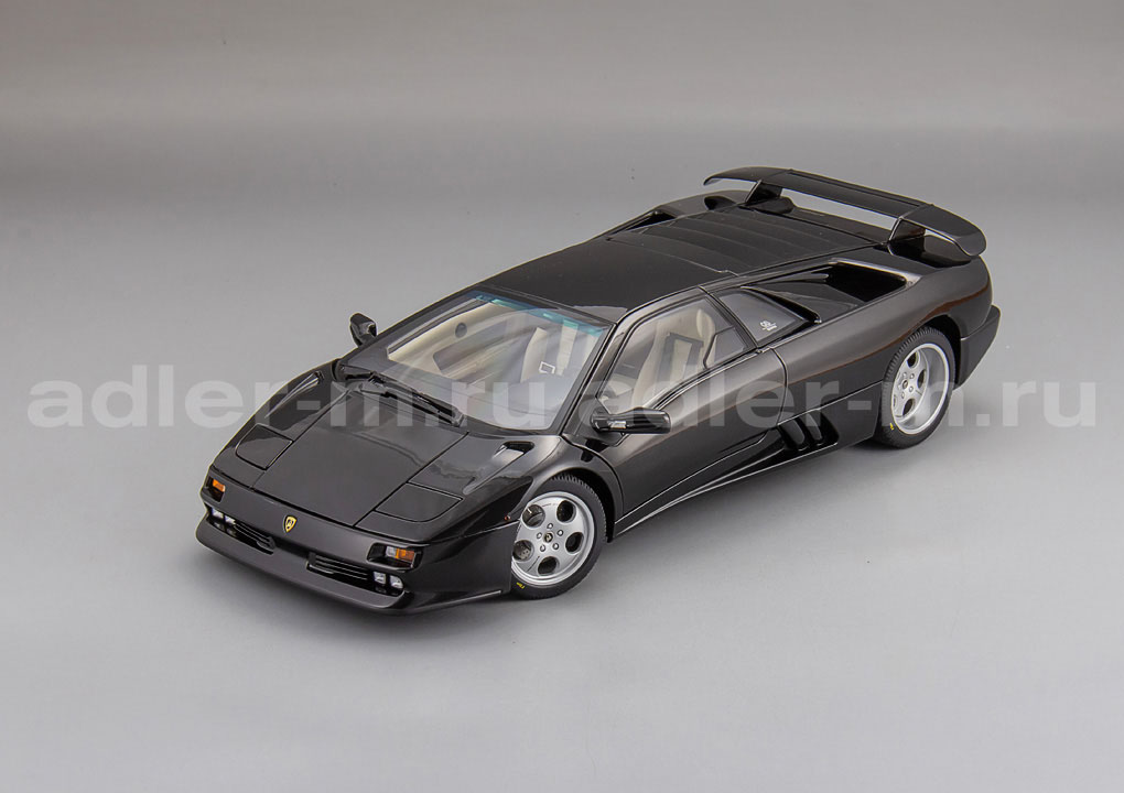 AUTOART 1:18 Lamborghini Diablo SE 30 (deep black metallic) 79159