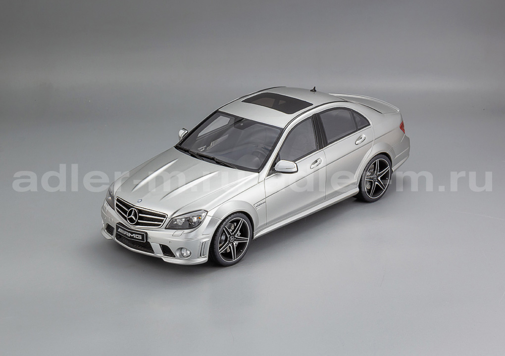 GT SPIRIT 1:18 Mercedes-Benz C63 AMG (silver) GT462