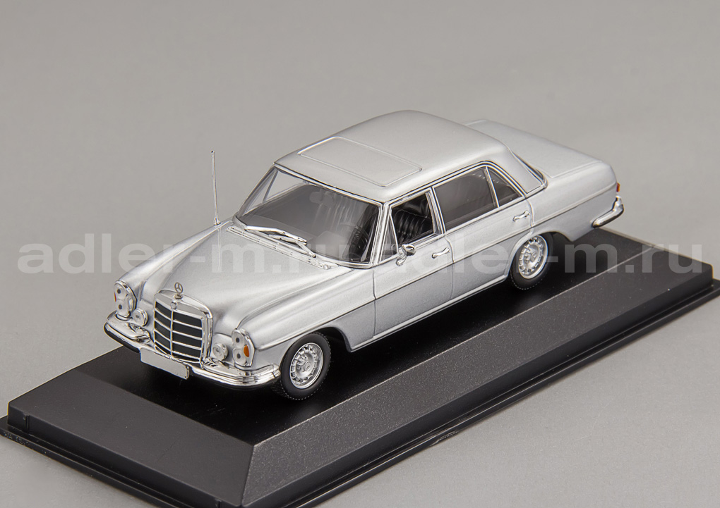 MINICHAMPS (MAXICHAMPS) 1:43 Mercedes-Benz 300 SEL 6.3 (W109) - 1968 (silver) 940039101