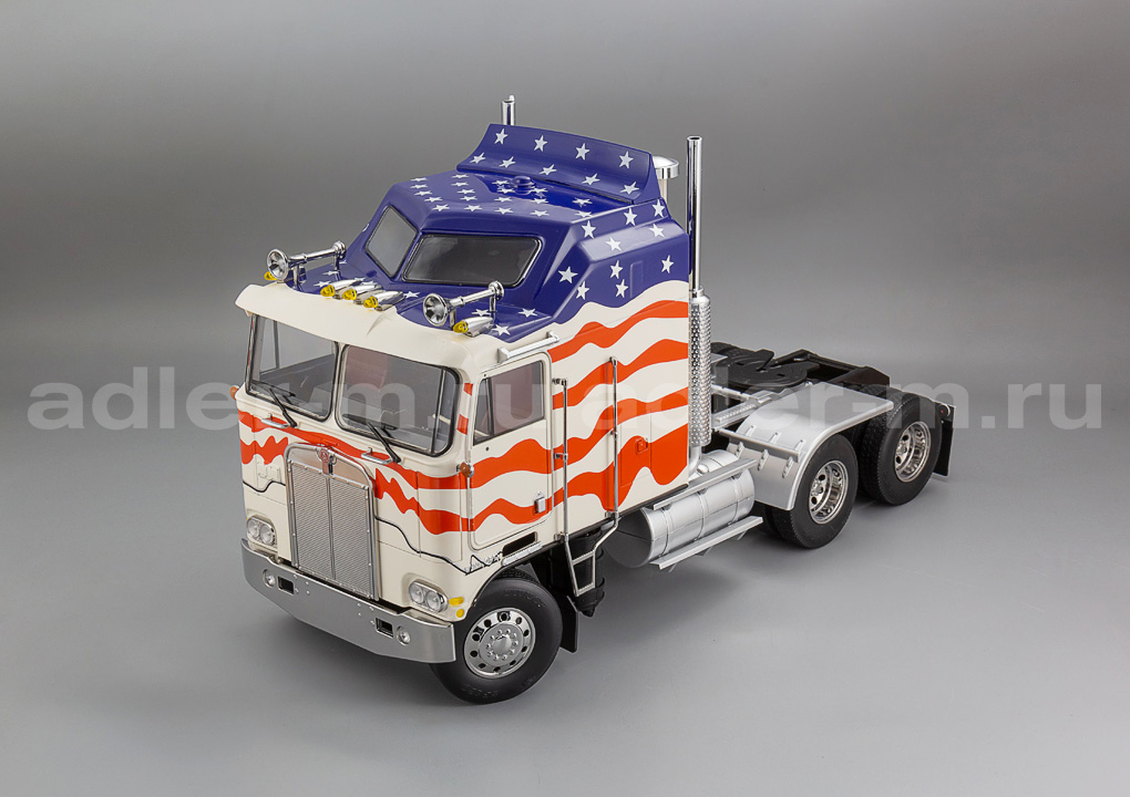 ROAD KINGS 1:18 Kenworth K100 Aerodyne - 1976 Stars & Stripes RK180146