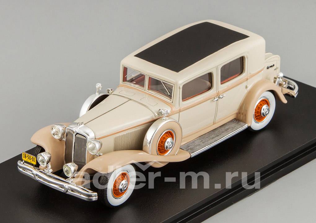 GLM 1:43 Chrysler Imperial CG Club Sedan 1931 (beige) GLM43105001
