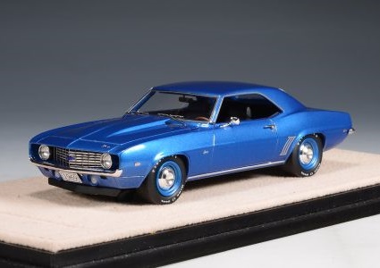 GLM + STAMP MODELS 1:43 Chevrolet Chevrolet COPO Camaro ZL1 - 1969 (blue) STM691011